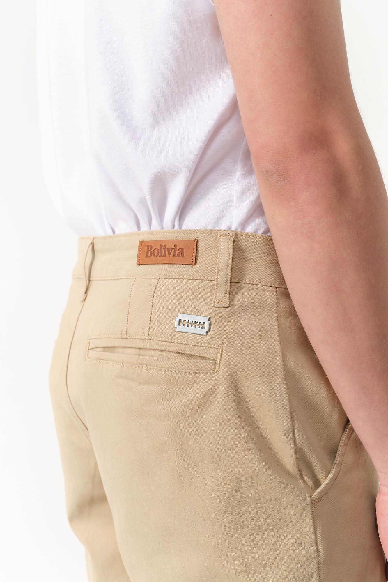 BS2564003-49 - BERMUDA CHINO CIRO