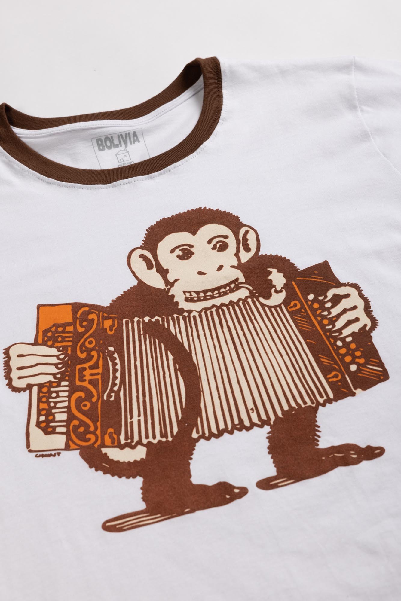 REMERA ACORDEON