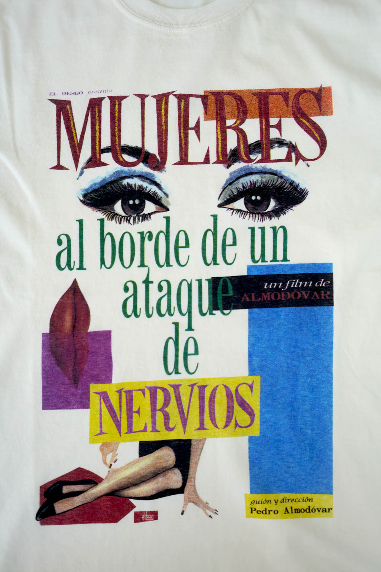 REMERA ALMODOVAR