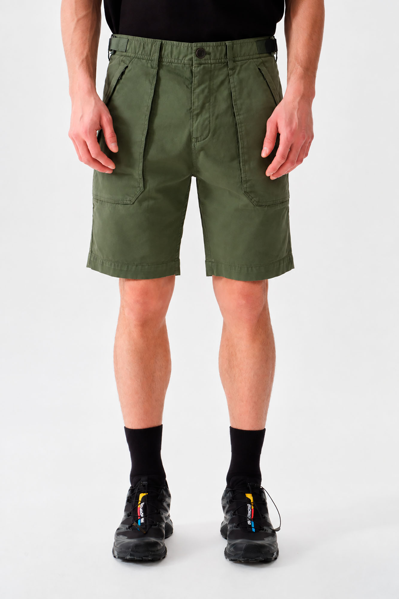 BS2621009-10 - BERMUDA CARGO RANGER