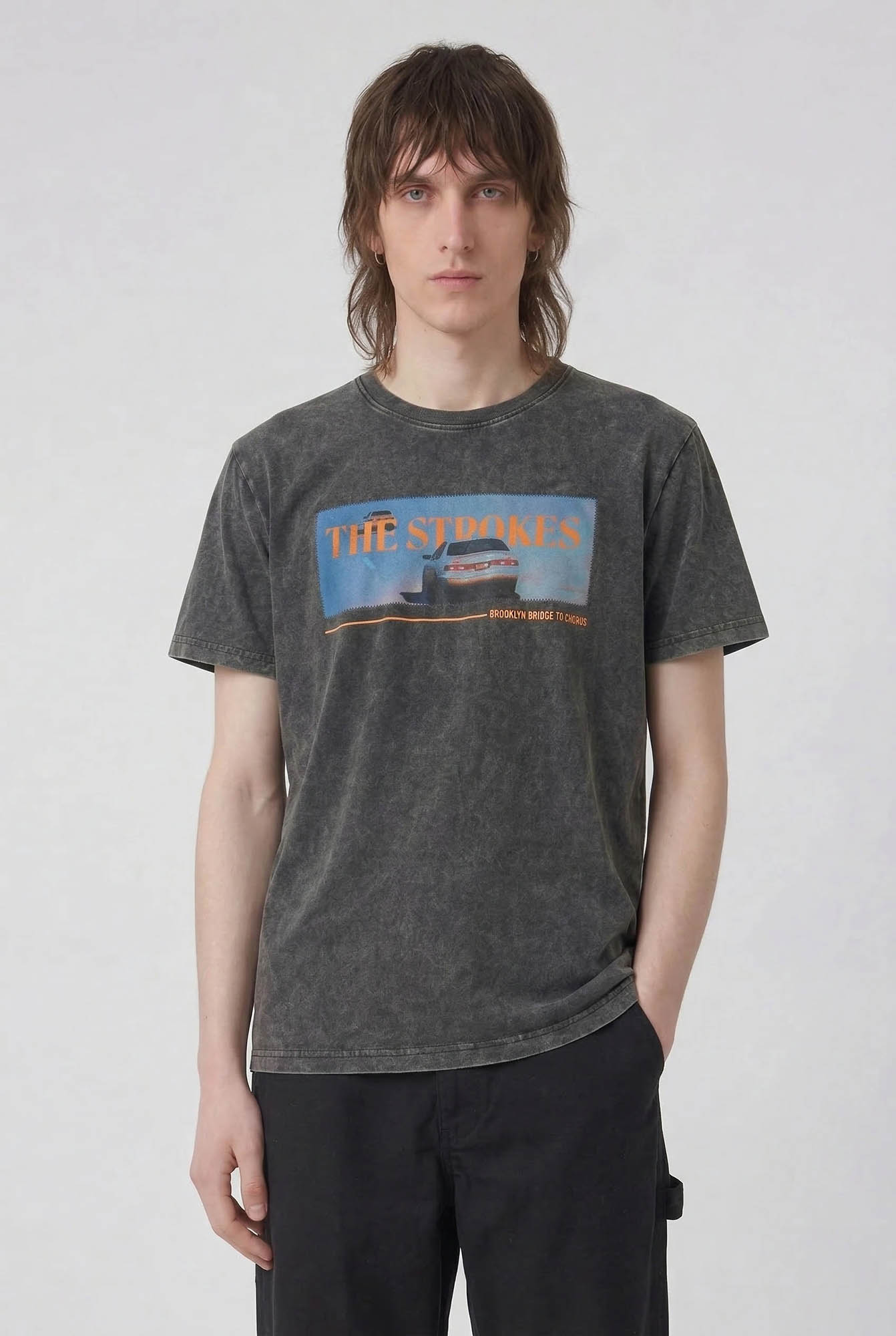 REMERA STROKES