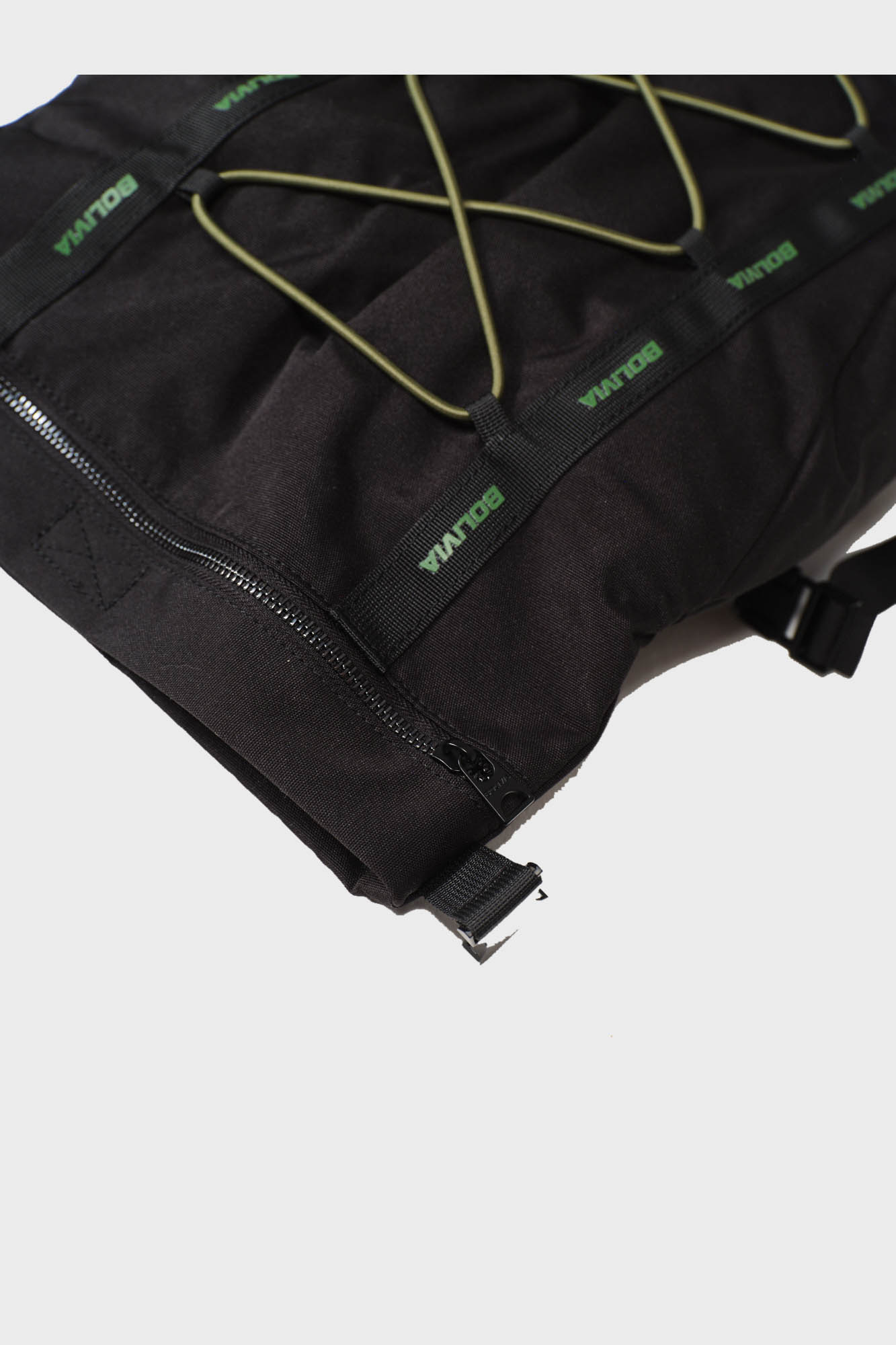 BW2695009-18 - MOCHILA OUTER