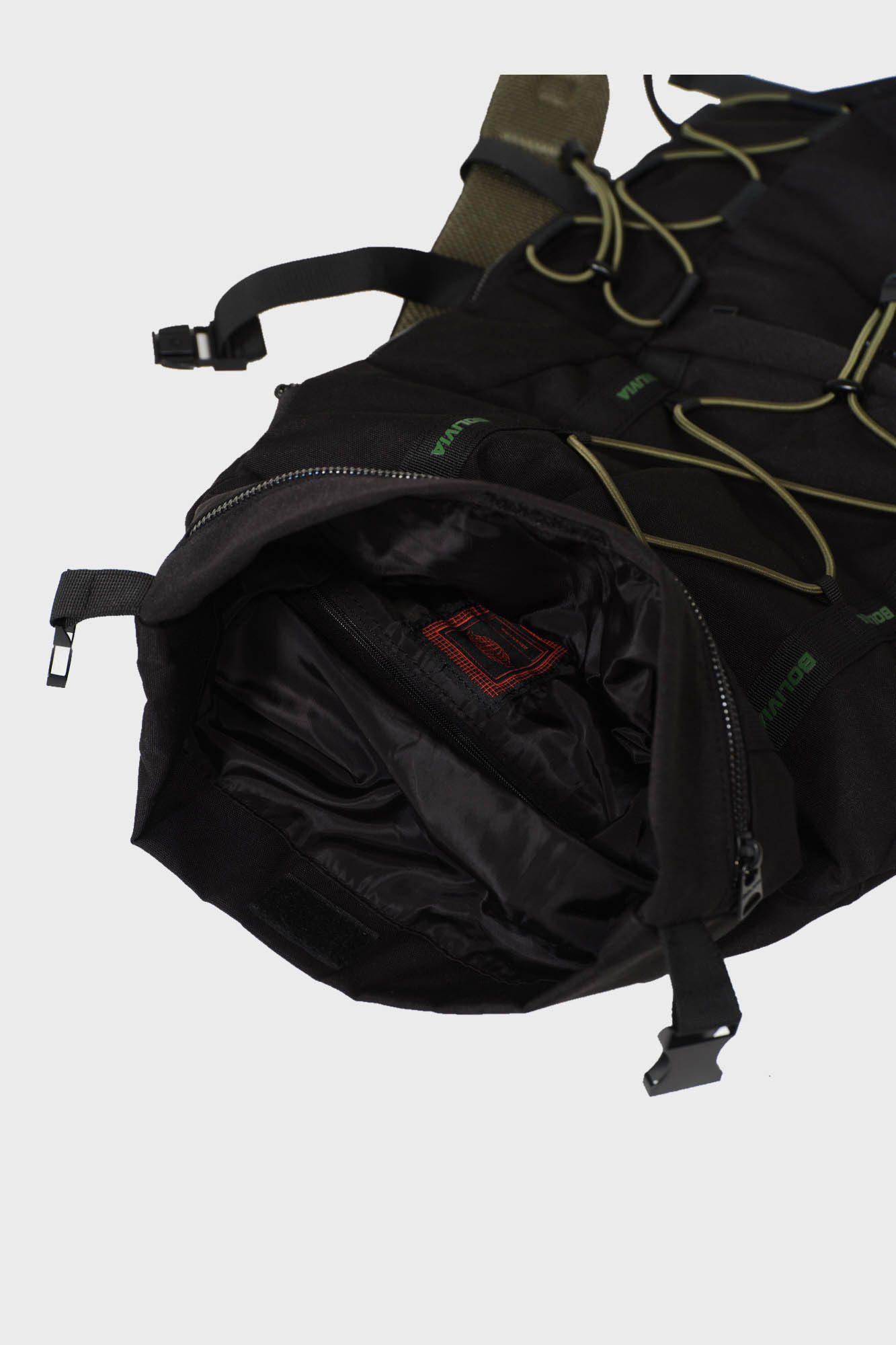 BW2695009-18 - MOCHILA OUTER
