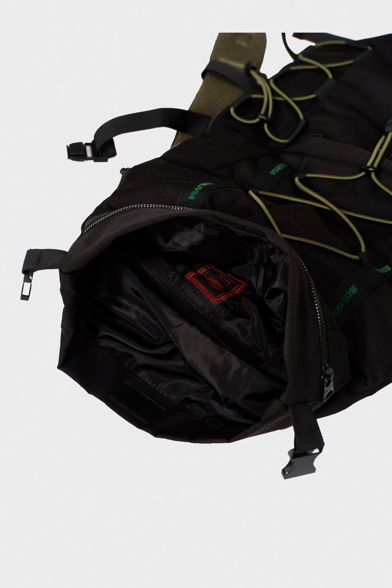 BW2695009-18 - MOCHILA OUTER