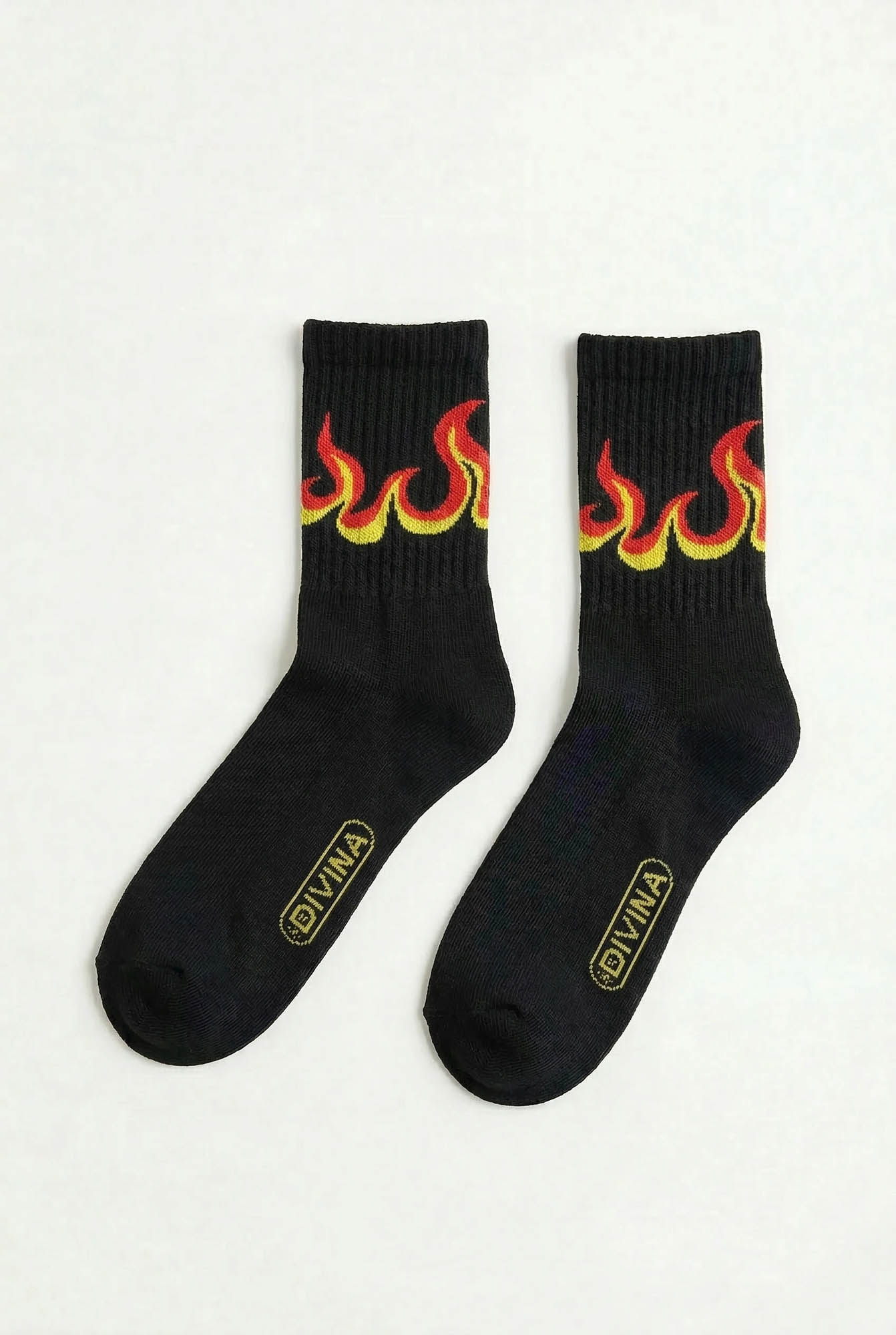 MEDIA FUEGO