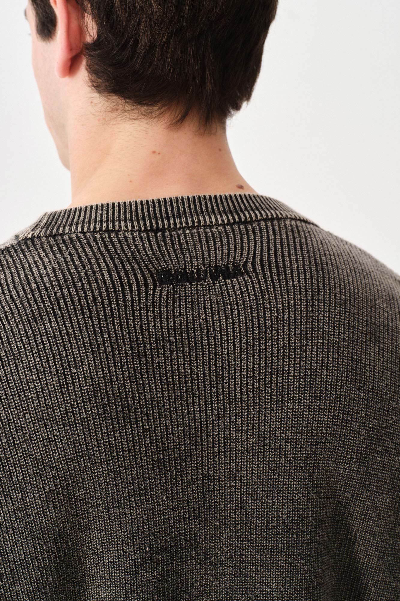 BS2750002-18 - SWEATER ACID